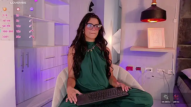 milan walsh online show from 02.20.26