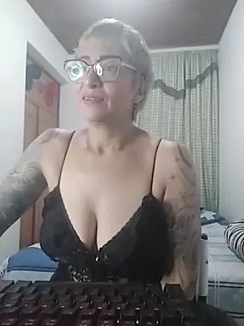 Snapshot of Charlotte_gray_ chatting on 02.23.26 Charlotte gray online show from 02.23.26