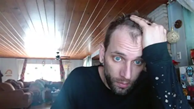 Snapshot of cguffey2284 chatting on 02.13.26 cguffey2284 online show from 02.13.26