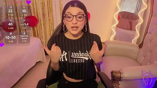 Snapshot of MAHYRA_TAY chatting on 02.21.26 MAHYRA TAY online show from 02.21.26