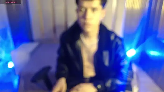 estefan tay online show from 02.21.26