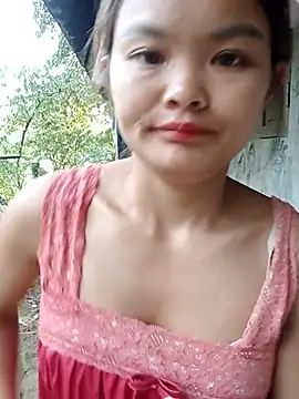 Snapshot of Luminana chatting on 07.20.26 Luminana online show from 07.20.26