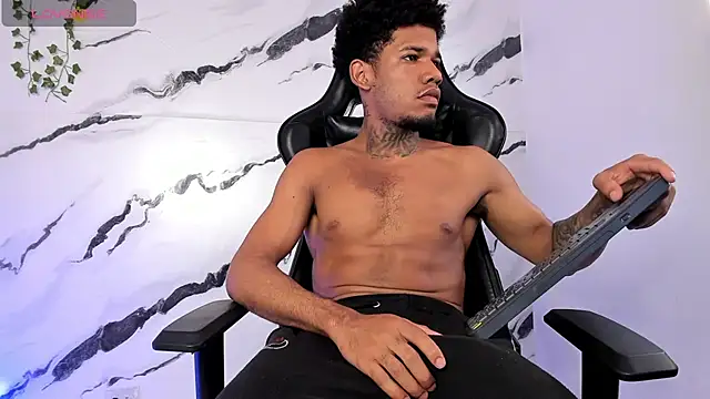 Snapshot of Nehemiaa_boy chatting on 02.13.26 Nehemiaa boy online show from 02.13.26