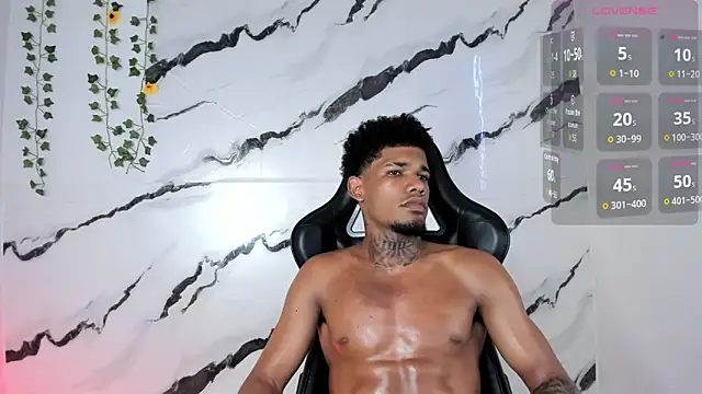 Snapshot of Nehemiaa_boy chatting on 02.20.26 Nehemiaa boy online show from 02.20.26