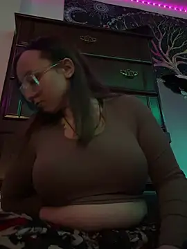 Snapshot of mommynxttie chatting on 03.02.26 mommynxttie online show from 03.02.26