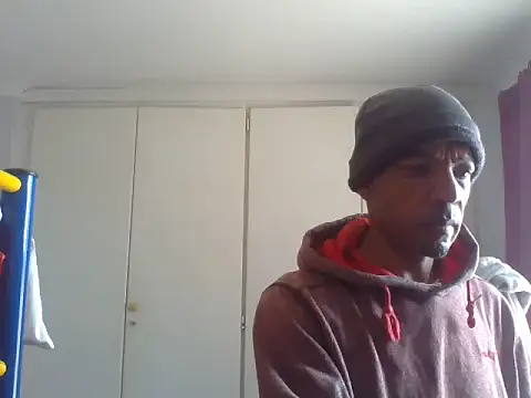 Snapshot of lavelle26 chatting on 05.30.26 lavelle26 online show from 05.30.26