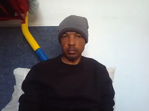Snapshot of lavelle26 chatting on 06.13.26 lavelle26 online show from 06.13.26
