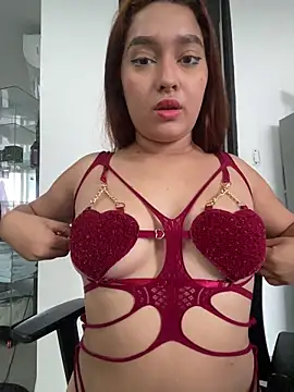 Snapshot of Emily_Harpeer chatting on 02.07.26 Emily Harpeer online show from 02.07.26