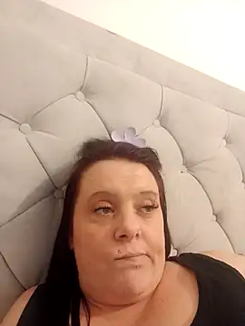 Snapshot of louisa36 chatting on 03.02.26 louisa36 online show from 03.02.26