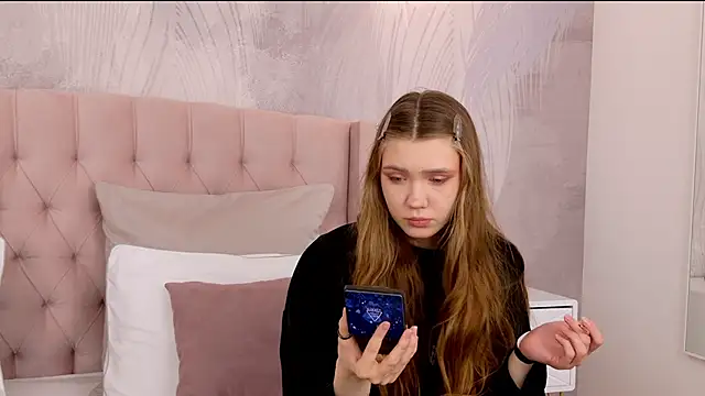 StacyHicks online show from 03.08.26