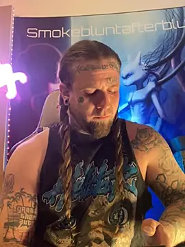 Snapshot of Smokebluntafterblunt chatting on 02.15.26 Smokebluntafterblunt online show from 02.15.26