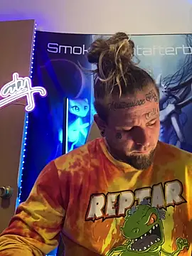 Snapshot of Smokebluntafterblunt chatting on 02.17.26 Smokebluntafterblunt online show from 02.17.26