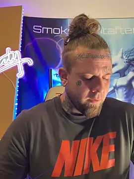 Snapshot of Smokebluntafterblunt chatting on 03.02.26 Smokebluntafterblunt online show from 03.02.26