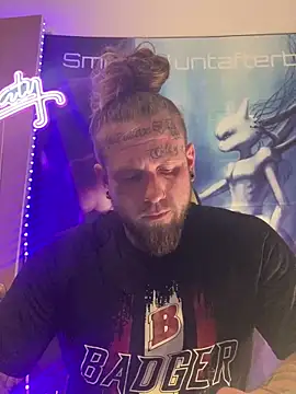 Smokebluntafterblunt online show from 04.02.26