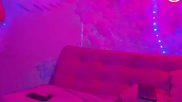 Snapshot of sophia_storm01 chatting on 02.13.26 sophia storm01 online show from 02.13.26