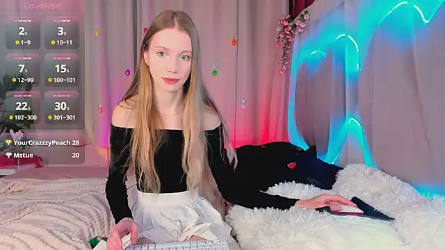 Snapshot of lada2k4 chatting on 04.30.26 lada2k4 online show from 04.30.26