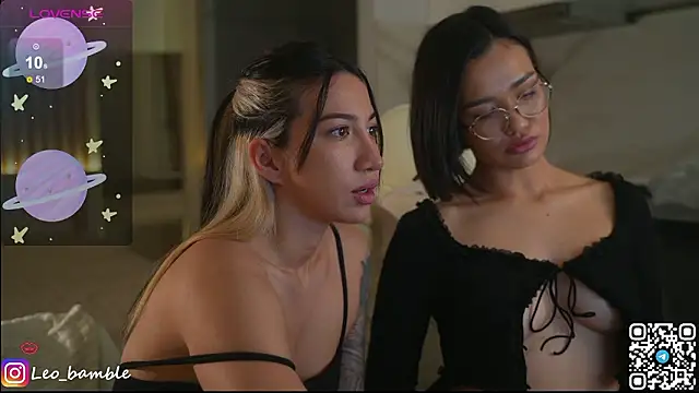 Snapshot of Eliasian chatting on 02.22.26 Eliasian online show from 02.22.26