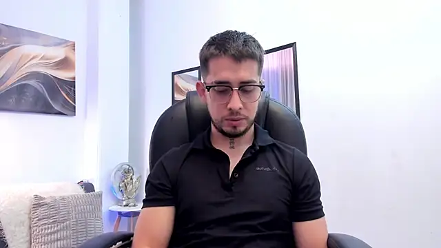 Snapshot of Tommas_Jhonson chatting on 05.31.26 Tommas Jhonson online show from 05.31.26