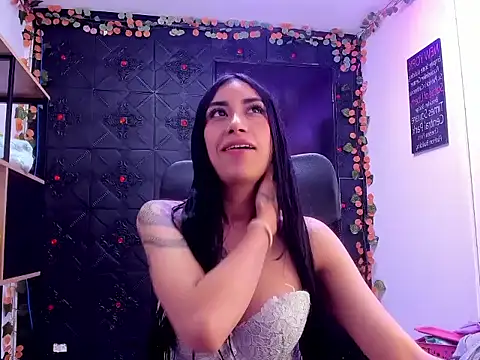 Snapshot of TiffanyDream8 chatting on 02.26.26 TiffanyDream8 online show from 02.26.26