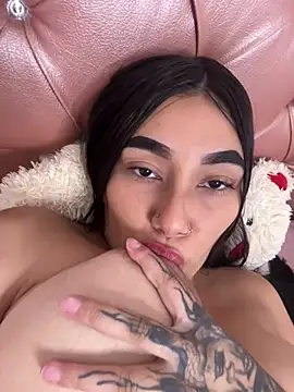 Snapshot of Mia__Starxxx chatting on 02.26.26 Mia Starxxx online show from 02.26.26