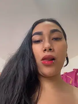 Snapshot of Mia__Starxxx chatting on 05.27.26 Mia Starxxx online show from 05.27.26
