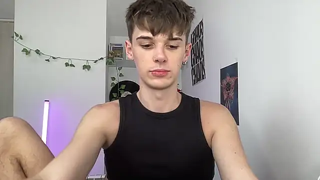 YourMilkyGuy online show from 07.06.26