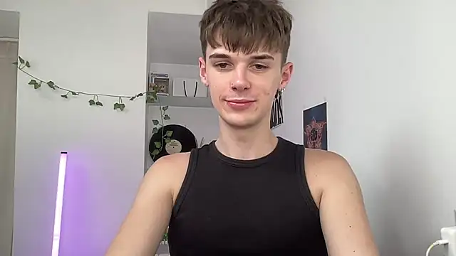 YourMilkyGuy online show from 07.06.26
