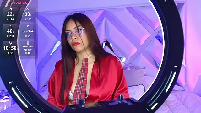 Snapshot of Ariana_Castillo__ chatting on 02.19.26 Ariana Castillo online show from 02.19.26