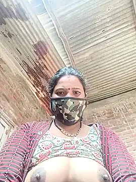 Kirti sacsena online show from 02.13.26