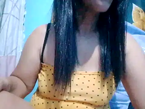 suzzie hot online show from 02.23.26