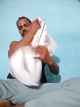 Daddyishere 19 online show from 04.16.26