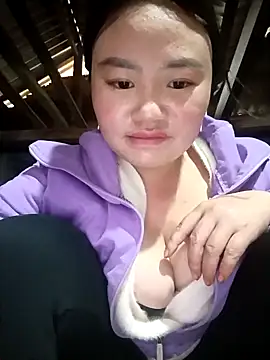 Snapshot of lisn-cute chatting on 02.12.26 lisn-cute online show from 02.12.26