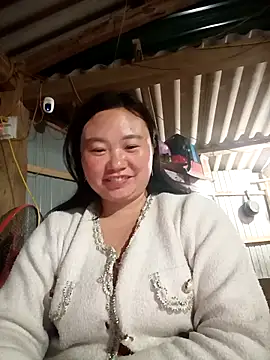 Snapshot of lisn-cute chatting on 02.27.26 lisn-cute online show from 02.27.26