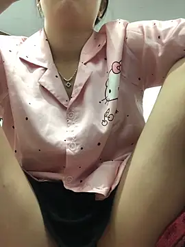 cuty lusy online show from 04.07.26