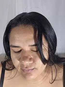 Snapshot of lumi_bellx chatting on 06.24.26 lumi bellx online show from 06.24.26