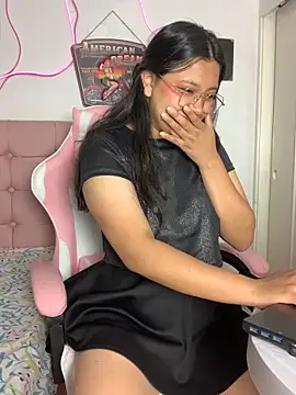 Snapshot of LilithRose_ chatting on 02.25.26 LilithRose online show from 02.25.26