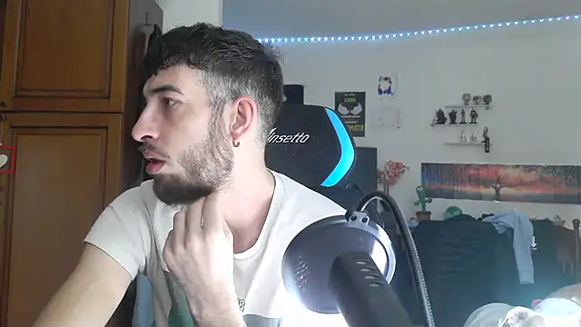 Snapshot of maestroboris95 chatting on 02.18.26 maestroboris95 online show from 02.18.26