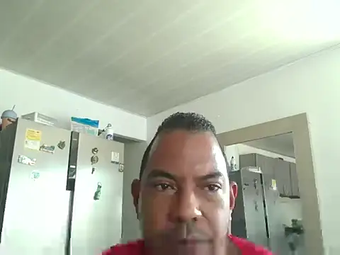 Snapshot of Quillero18 chatting on 07.31.26 Quillero18 online show from 07.31.26