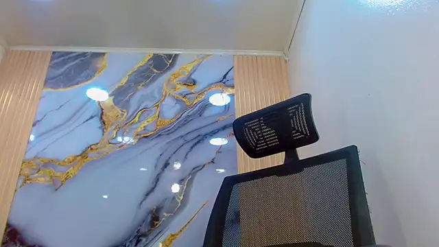 DaviidBuckx  online show from 02.25.26