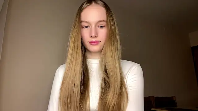 Snapshot of Viktoria_Vibes chatting on 02.15.26 Viktoria Vibes online show from 02.15.26