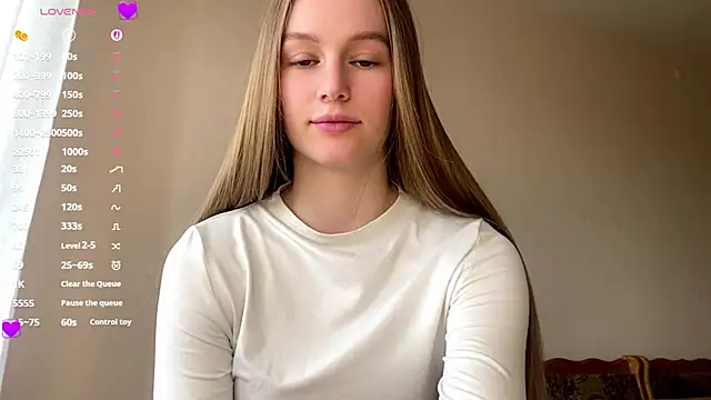 Snapshot of Viktoria_Vibes chatting on 04.22.26 Viktoria Vibes online show from 04.22.26