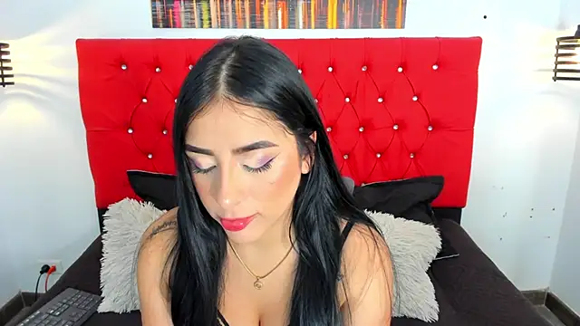 Snapshot of Jessica_bellini chatting on 02.15.26 Jessica bellini online show from 02.15.26