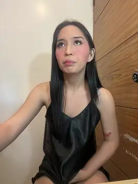 Snapshot of goddess_athena69 chatting on 05.02.26 goddess athena69 online show from 05.02.26