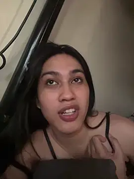 Snapshot of goddess_athena69 chatting on 06.19.26 goddess athena69 online show from 06.19.26