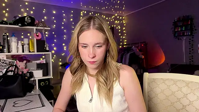 amily sunray online show from 03.15.26