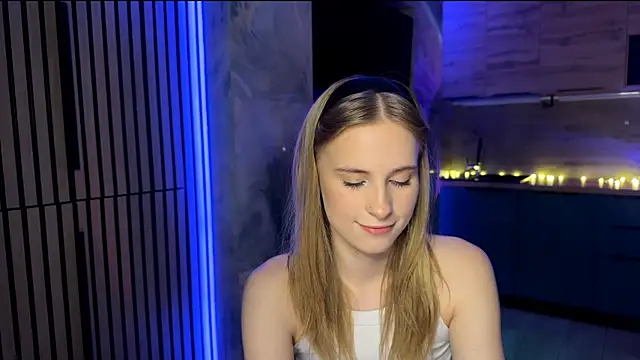 Snapshot of amily_sunray chatting on 05.11.26 amily sunray online show from 05.11.26