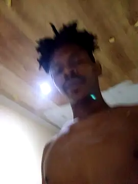 Snapshot of ZEEGOON chatting on 02.16.26 ZEEGOON online show from 02.16.26