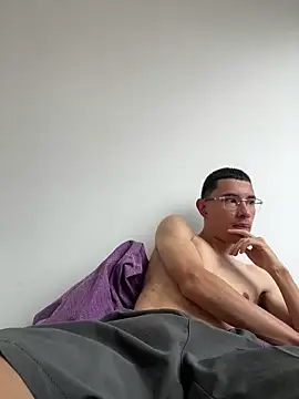 Snapshot of -ShaiN chatting on 02.23.26 -ShaiN online show from 02.23.26