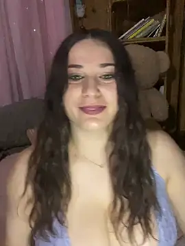 Snapshot of VelvetBrunetteXo chatting on 06.16.26 VelvetBrunetteXo online show from 06.16.26