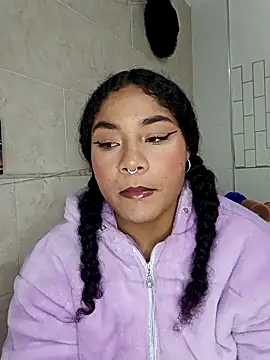 BrianaSweetxxx online show from 03.29.26